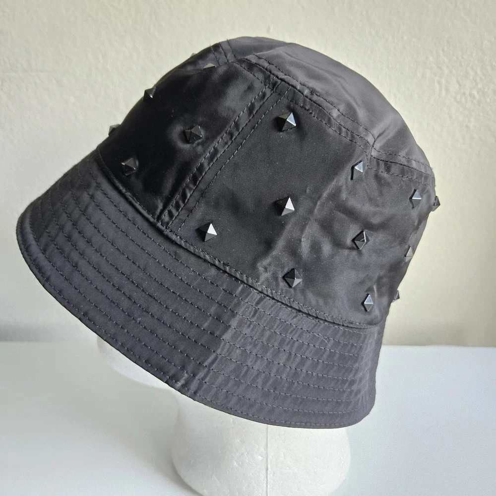 Madden NYC Black Studded Bucket Hat Punk Cyber Streetwear Goth Y2K‎